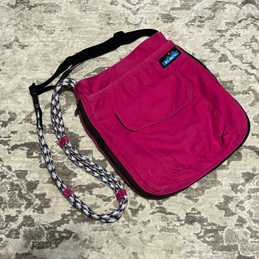 KAVU crossbody